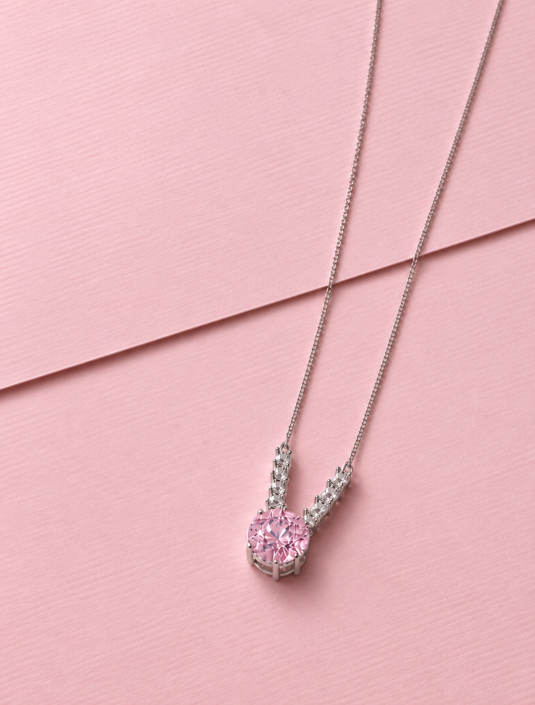 Round Halo Blush Necklace