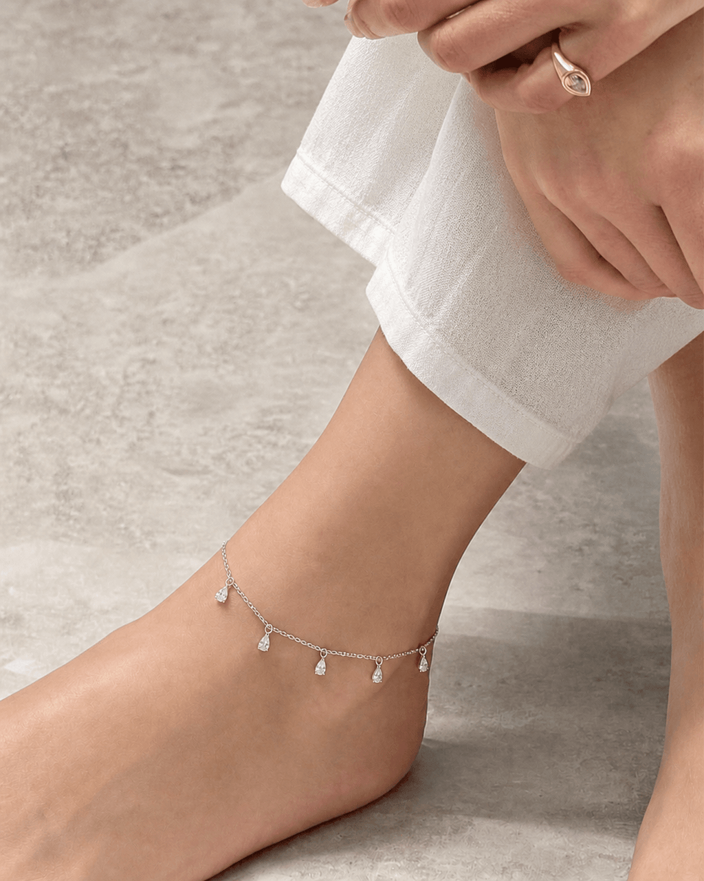 Silver Teardrop Anklet